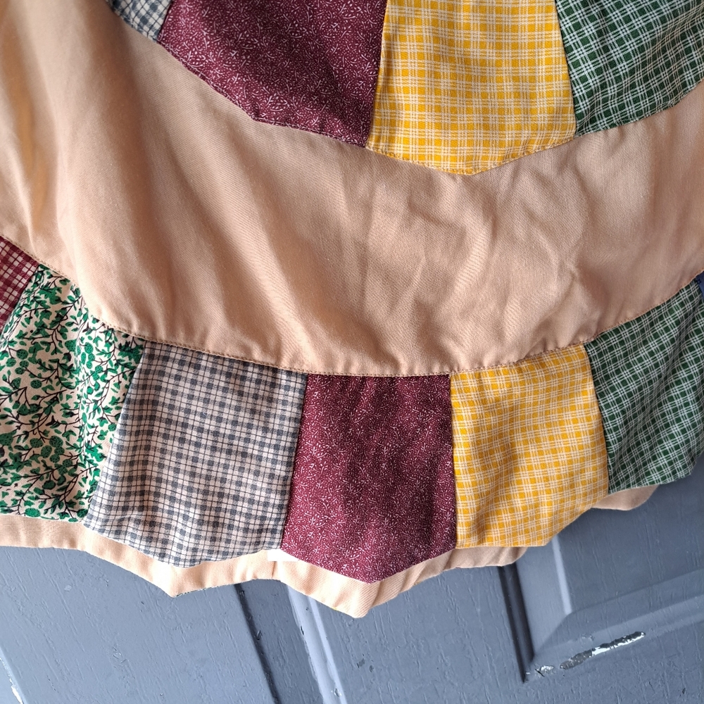 Quilted Patchwork Table Topper Or Christmas Tree Rug - Picture 3 of 8